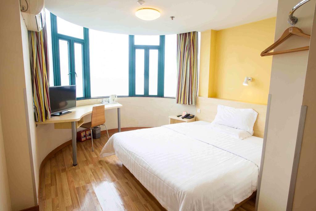 7Days Inn Dongguan Nan Chen Δωμάτιο φωτογραφία