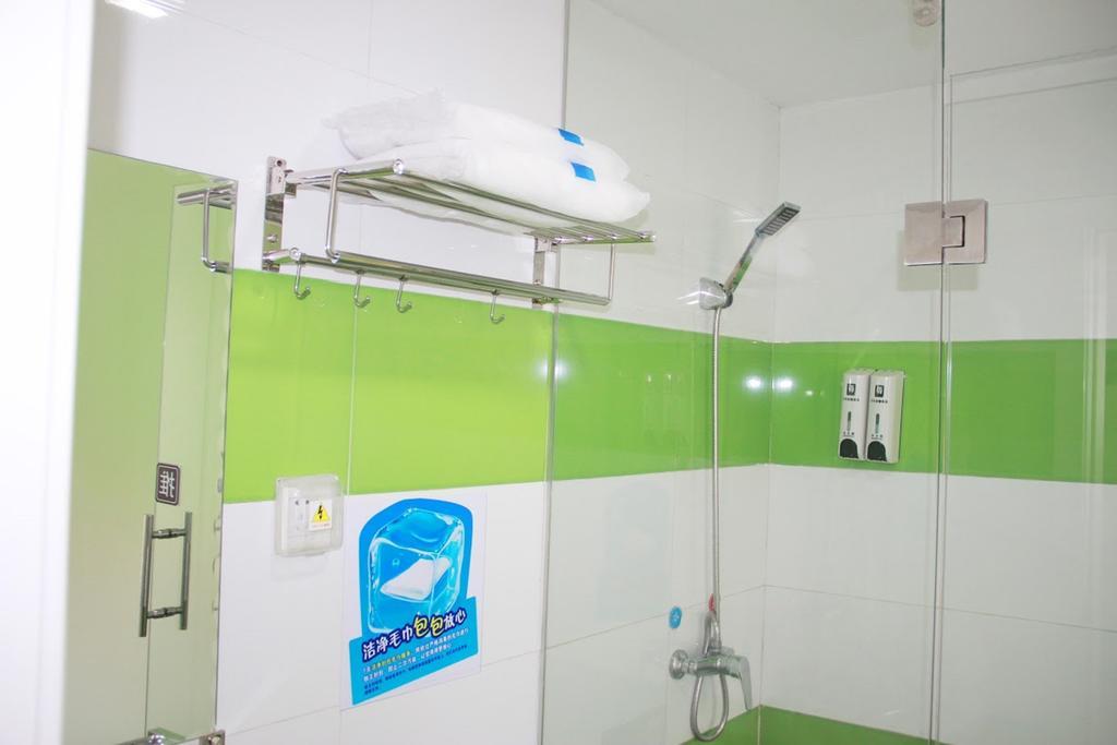 7Days Inn Dongguan Nan Chen Εξωτερικό φωτογραφία